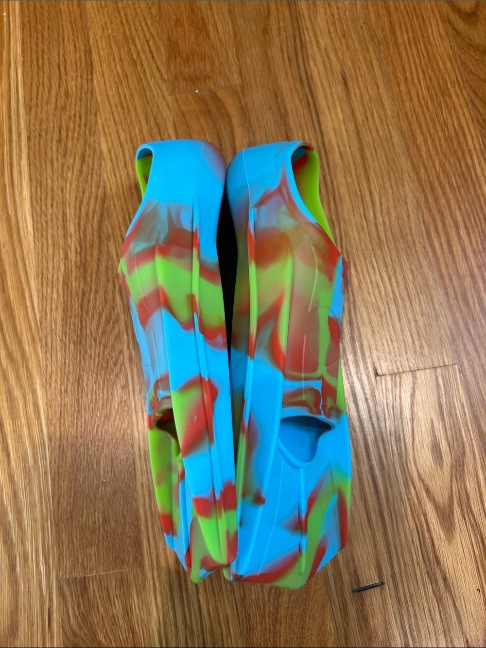 Kids Water Fins Blue, Green, Red flipper shoes boys size USA 1.5-2 flippers